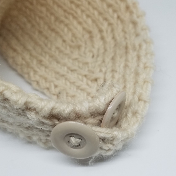 Winter headband with broach - Picture 2 of 6